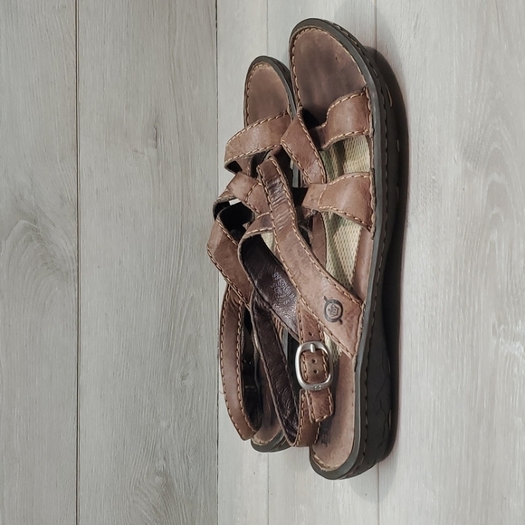 Born Women Comfort Leather Ankle Strap shoes sandals sz 9 - Picture 1 of 8